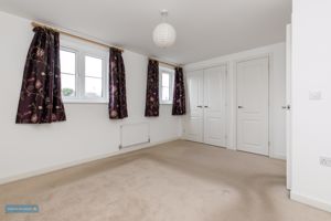 Bedroom- click for photo gallery